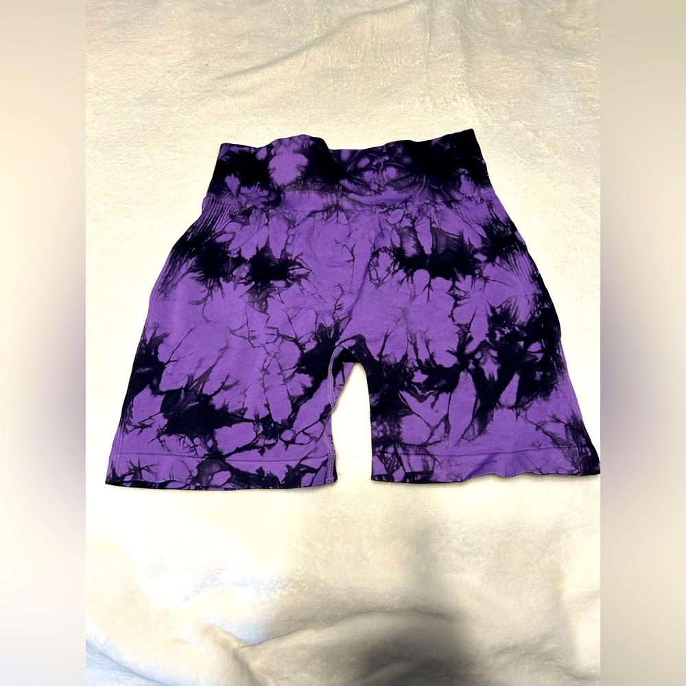 SLIM TUMMY TUCK LEGGING SHORTS